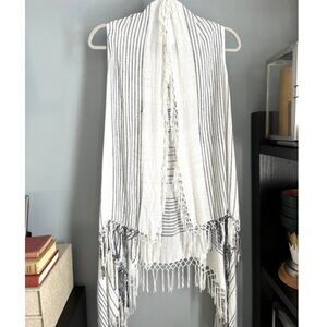 NWT Beach Cover-Up Shawl (White) OS